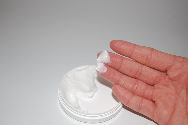la roche posay cicaplast hand cream