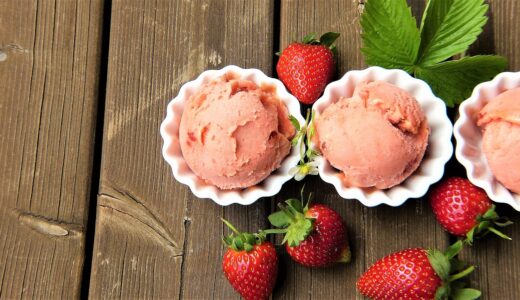 strawberry ice cream, strawberries, fresh, fruit, ripe, rustic, bio, vitamins, bowls, summer, nature, ice cream, lactose free, fruit ice cream, milk ice cream, food, yummy, frozen, diet, ice cream parlor