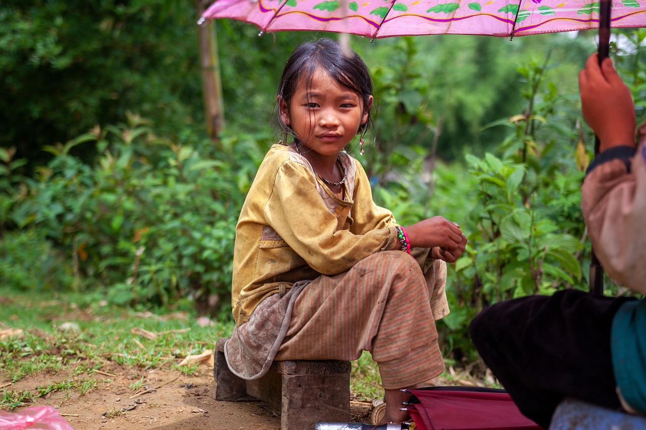 little girl, outdoors, countryside, portrait, vietnam, sa pa, kid, child